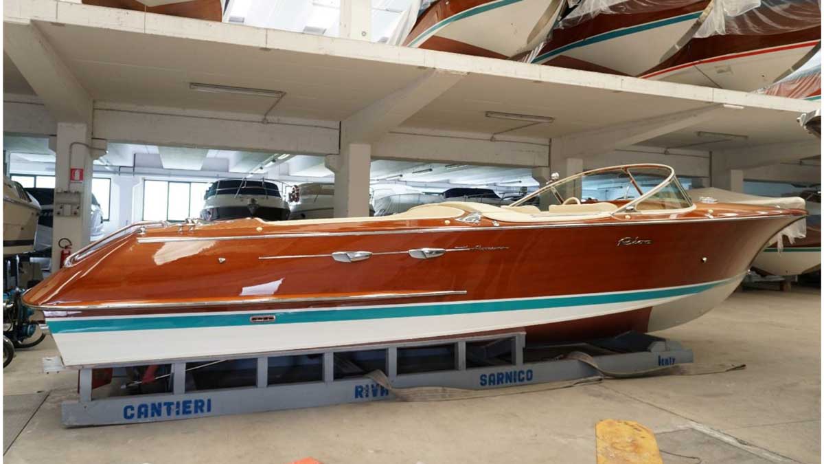 Riva AQS No 747 1986